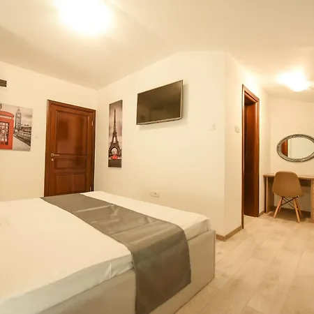 Korzo Ξενοδοχείο με διαμερίσματα Ποντγορίτσα