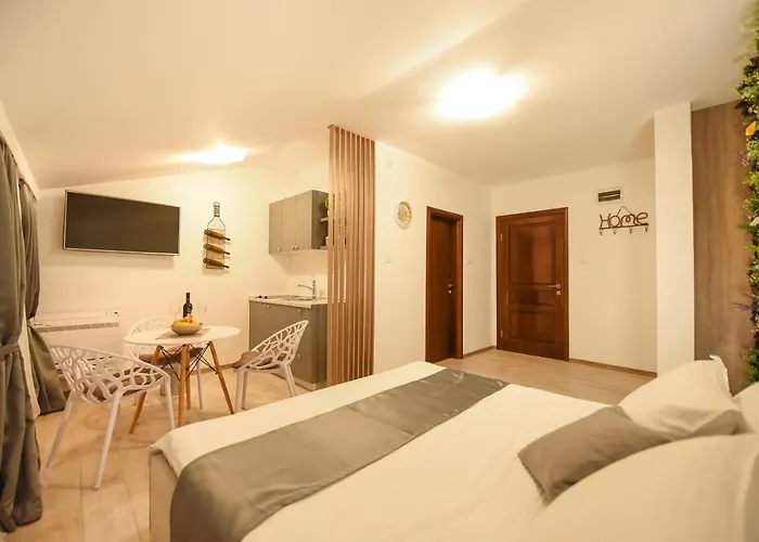 Korzo Aparthotel 4*